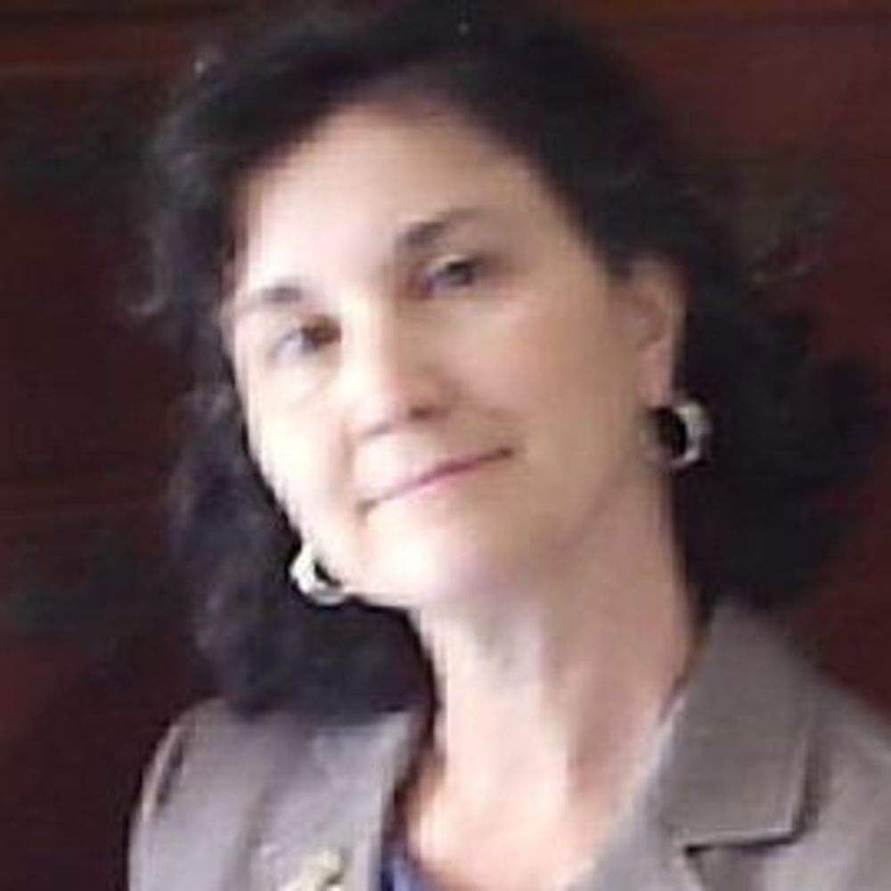 Meet your Posher, Nadia